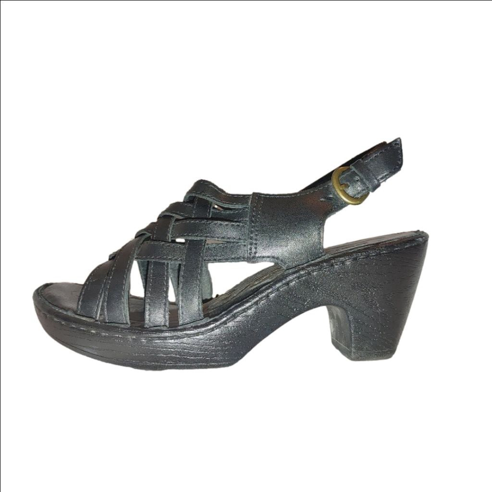 Born Leather Strappy Sandals Size 8